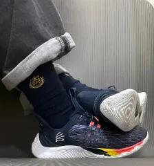 【完売品】アンダーアーマー　curry4 レトロ　バッシュ28.5cm 新品 UA Curry 4 Retro - NBAグッズ バスケショップ通販専門店 ロッカーズ