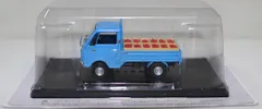 新品 1/43懐かしの商用車コレクション　マツダ　ニュウーポーターキャブ　550　（リンゴ園）1977 240001023723のサムネイル