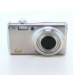 【中古】(フジフイルム) FUJIFILM F80EXR シルバー