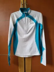 THE NORTH FACE(ザノースフェイス) 白/ブルー 長袖 ジップアップ Tシャツ