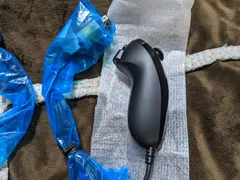 【良品】Wii ヌンチャク　黒　Wiiリモコン　任天堂純正　RVL-004