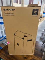 【25年製　新品未使用品】シャープ　衣類乾燥除湿機「CV-S180-W」