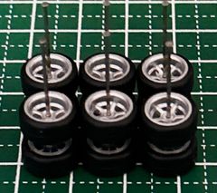 カスタムホイール　タイヤ　パーツ　1/64 1 64 1:64 トミカ ホットウィール MINI GT マジョレット　等に最適　深リム　5本スポーク　シルバー　3台