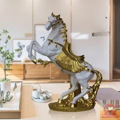 跳ね馬 金属製 オブジェ 鉄製 馬 置物 インテリア 金属工芸 楽天市場】跳ね馬 3カラー 馬 風水 置物 アンティーク 装飾