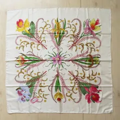 グッチ　スカーフ　花柄　バラ　約85㎝×85㎝　一部汚れありですが,美品です. グッチ GUCCI/スカーフ 花柄 レッド パープル 薔薇 パイソン
