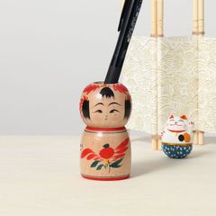 アウトレット：こけしペン立て、平賀輝幸作、高さ8cm | Outlet sale kokeshi pen holder, Sakunami style, by Teruyuki Hiraga, 8cm in height