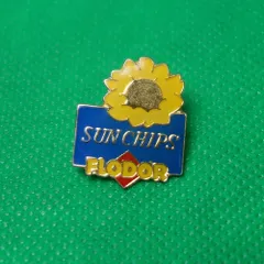 LeeJunho ひまわり ピンバッジ LeeJunho ひまわり ピンバッジ LeeJunho ひまわり ピンバッジ