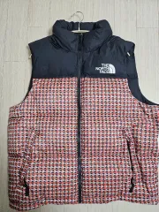 The North Face × Supreme ダウンベスト Supreme シュプリーム SUPREME × THE NORTH FACE 21SS STUDDED