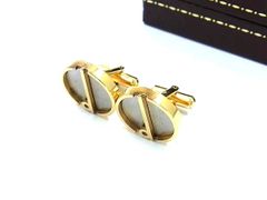 Item thumbnail for item 2e07bce1-ff4e-4e34-80a3-12738825f1cf