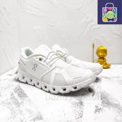 On Cloud 5 オン クラウド5 メンズ レディース スニーカー ジョギングスポーツ トレーニング ランニングシューズ ホワイト 新品　未使用