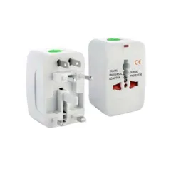 すべての国で使える!海外旅行用変換プラグ コンセントアダプター