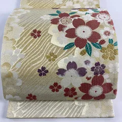 袋帯 美品 秀品 桜 幾何学 唐織 箔 クリーム 六通 正絹 【中古】