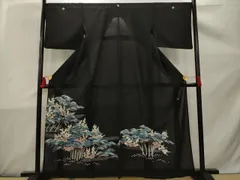 【夏着物　絽】化繊　洗える黒留袖　五つ紋　比翼付き　扇子に御所車花 夏着物 絽】化繊 洗える黒留袖 五つ紋 比翼付き 扇子に御所車花