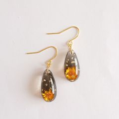 No.26 ハンドメイド ドライフラワー ピアス レジン