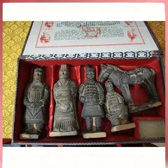 時代 中国 俑馬 置物 タヒチ 幅約42㎝ 東里7-0110② - メルカリ