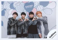 【中古】生写真(STARTO) AmBitious/真弓孟之・岡佑吏・永岡蓮王・井上一太/横型・膝上/×××××.POP UP STOREオリジナルフォト/公式生写真