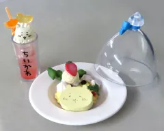 【中古】トレーディングフィギュア ほめられリボンの思い出スイーツ＆ちいかわのあたり棒付き推しクリームソーダ 「ちいかわ飯店 ミニフィギュアコレクション」