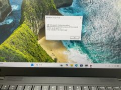 ノートPC 【Windows11Proパッケージ版インストールリユース品、データ消去済】【画面ちらつき・ホワイト部あり・右タッチパッド反応鈍・ボタン右未反応】　ThinkPad X1 Carbon