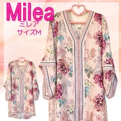 【美品】穴口恵子着用品♡ 　Milea  ミレア　花柄ロングカーディガン　前開きボタン　サイズ表記M