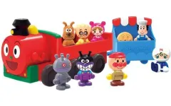 【新品】おもちゃ アンパンマンはじめてハウスドールセット SLマンと8人のなかまたち 「それいけ!アンパンマン」