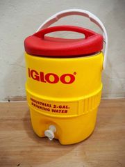 ◆Igloo イグルー ウォータージャグ 2Gal イエロー×レッド◆