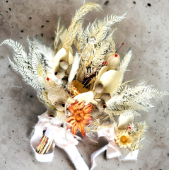 大特価！！フォロー割クーポン付♡ナチュラル花材いっぱいのウェディングブーケ&ブートニアの2点セット◌꙳✧　　クラッチブーケ　ドライフラワーブーケ