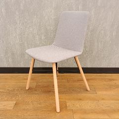IKEA JANOLOF ヤンオロフ 回転ダイニングチェア ベージュ - メルカリ