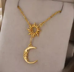 200太陽と揺れる月✨ネックレス　高品質サージカルステンレス 金属アレルギーゴールド