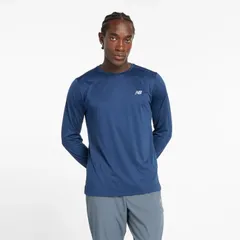ニューバランス 長袖 Tシャツ メンズ Newbalance Sport Essentials ランニングウェア マラソン  陸上 トレーニング スポーツウェア 吸汗速乾 ドライ 軽量 無地 長そで ロンT ワンポイント メンズウエア/MT41225-NNY