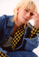 Item thumbnail for item 84b02f33-8c33-4ec1-adeb-b2b46bfb9e63