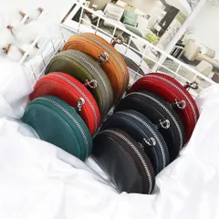 牛革小財布　丸型ストラップ付　レザー男女兼用　小銭入れ　ミニ財布ミニポーチ　 コインケース コンパクト財布  ミニバッグ ポケット 小物入れ  イヤホンケース オシャレ 軽い