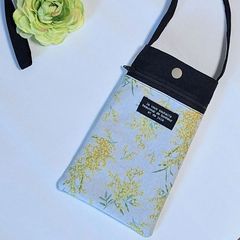 ミモザのスマホポシェット　スマホショルダー　サコッシュ