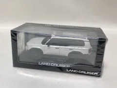【浜館45-713】 《未開封》 TOYOTA トヨタ LAND CRUISER ランドクルーザー 250 ミニカー　1/30スケール ダイキャスト製　② 089 プラチナホワイトパールマイカ 【中古品】