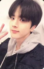 2025年最新】the boyz ヨンフン トレカの人気アイテム - メルカリ