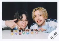 【中古】生写真(STARTO) なにわ男子/西畑大吾・道枝駿佑/横型・バストアップ/「なにわ男子 LIVE TOUR 2024 ’+Alpha’」グッズオフショット/公式生写真