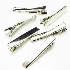 Item thumbnail for item ec4197ea-17cf-43ab-8d52-e5e59c216465