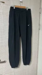 NIKE(ナイキ) エッセンシャル フリース ミッドライズ パンツ BV4090 ー 010 M サイズ