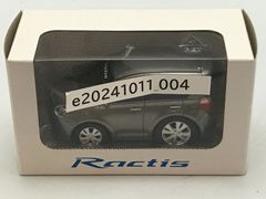 トヨタ ラクティス プルバックカー プラスチック