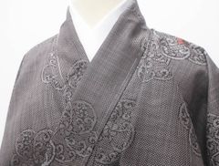 夏結城風　夏着物　紬　正絹　パールトーン　身幅ゆったり　中古美品　高級品 夏結城風 夏着物 紬 正絹 パールトーン 身幅ゆったり 中古美品 高級品
