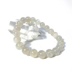リビアングラス10mmブレスレット♡静かな輝き♡ - メルカリ