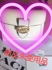 COACH新品未使用{春財布}ジョージー スモールウォレット 白