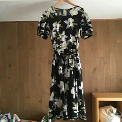 るんです❗️INGEBORG 人気のマグノリア柄ワンピース♥ 美品 インゲボルグ(INGEBORG) 花柄 マグノリア フラワー ロング