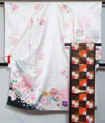 七五三 ７歳 着物セット （3）ホワイト 着物・帯・長襦袢３点セット お祝い着 着物 7歳女児用 新品 フリーサイズ 四つ身 白 【送料無料 和服 ７５３ 七歳 女児 キッズ 女の子 着物 リサイクル着物天陽】