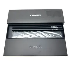 ✨新品✨CHANELロゴ 鉛筆3本 定規 文具5点セット ペンシルケース ✨新品✨CHANELロゴ 鉛筆3本 定規 文具5点セット ペンシルケース