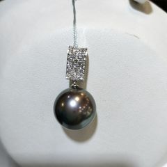 黒蝶真珠　ラグーン　ペンダント入荷！