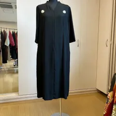 着物リメイク　　男紋(丸に片喰)付前あきワンピース　　M. Lサイズ　セレモニーに