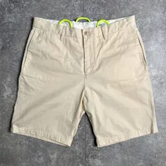 OAMC オーエーエムシー ホワイト コットン イタリア製 ハーフパンツ ショートパンツ 綿 短パン 無地のサムネイル