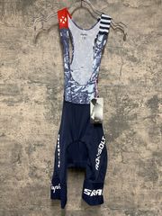 Item thumbnail for item dbf225e8-6b40-4b48-9896-76508e94f582