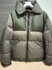 MONCLER(モンクレール) メイドップ ダウンジャケット