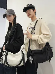 メンズ ショルダーバッグ 防水加工 大容量 カップル用 簡単収納 トレンド ファッション シンプル 贈り物 通学バッグ ポケット 通勤  学生 男女兼用 肩掛け 軽量 実用 手提げバッグ 携帯便利 斜め掛け 斜めがxiaokb292